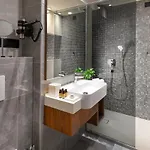 Time Boutique 4*