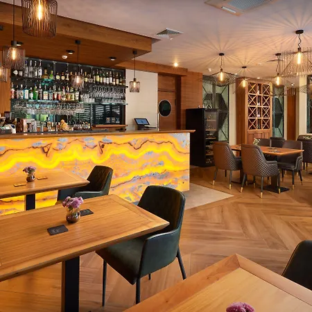 Ξενοδοχείο Time Boutique 4*