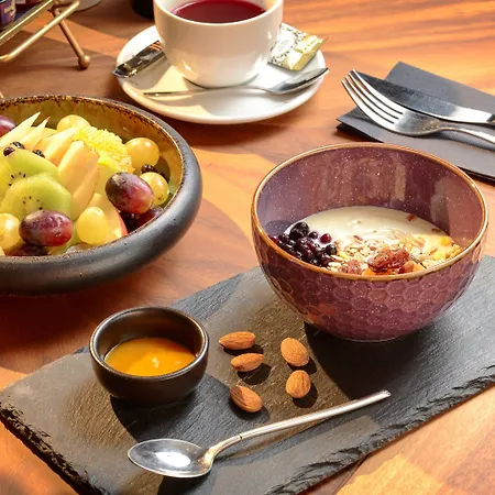 Time Boutique 4* Σπλιτ