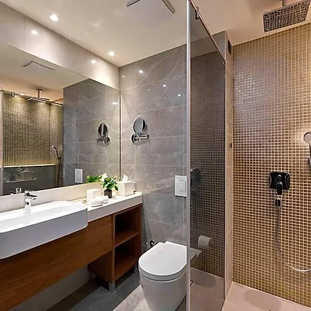 Time Boutique 4*