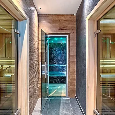 Time Boutique Hotel 4*