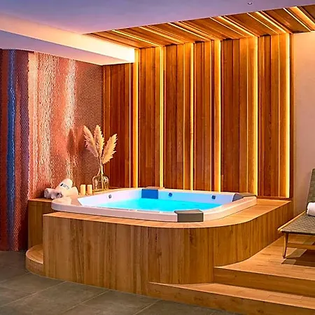 Time Boutique Hotel